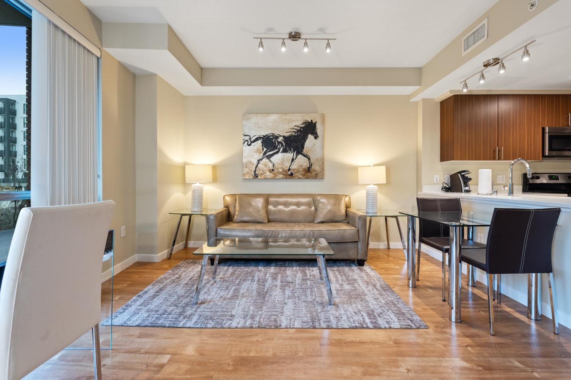 Global Luxury Suites San Jose Downtown エクステリア 写真
